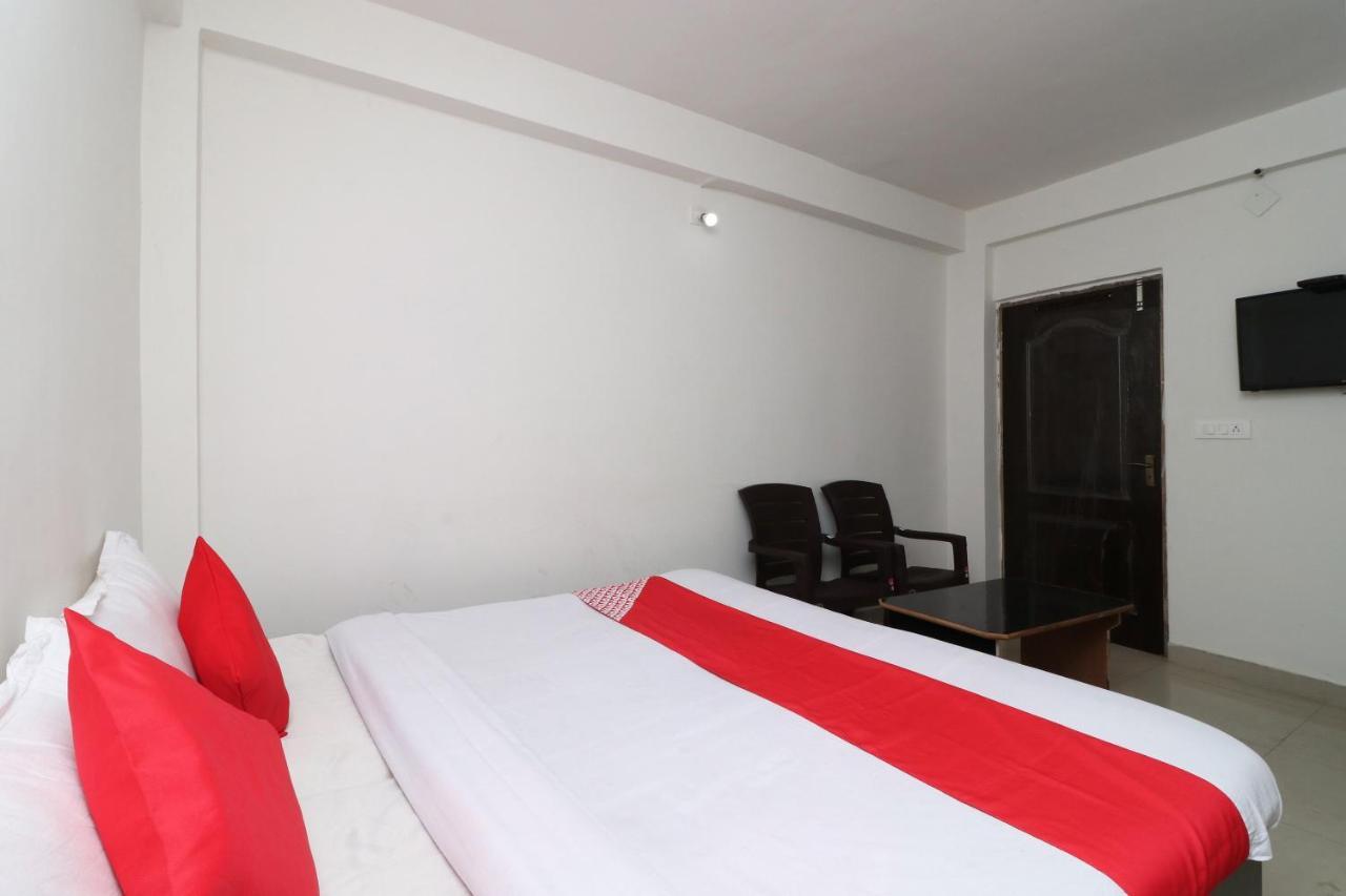 Oyo 29202 Sunny International Hotel Jammu Room photo